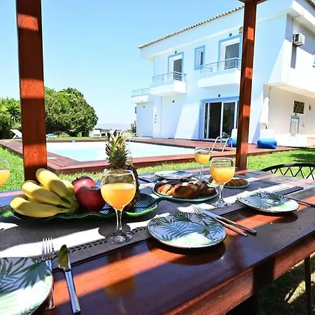 Vila Beautiful 5bedroom Big Pool, Close To Beach!